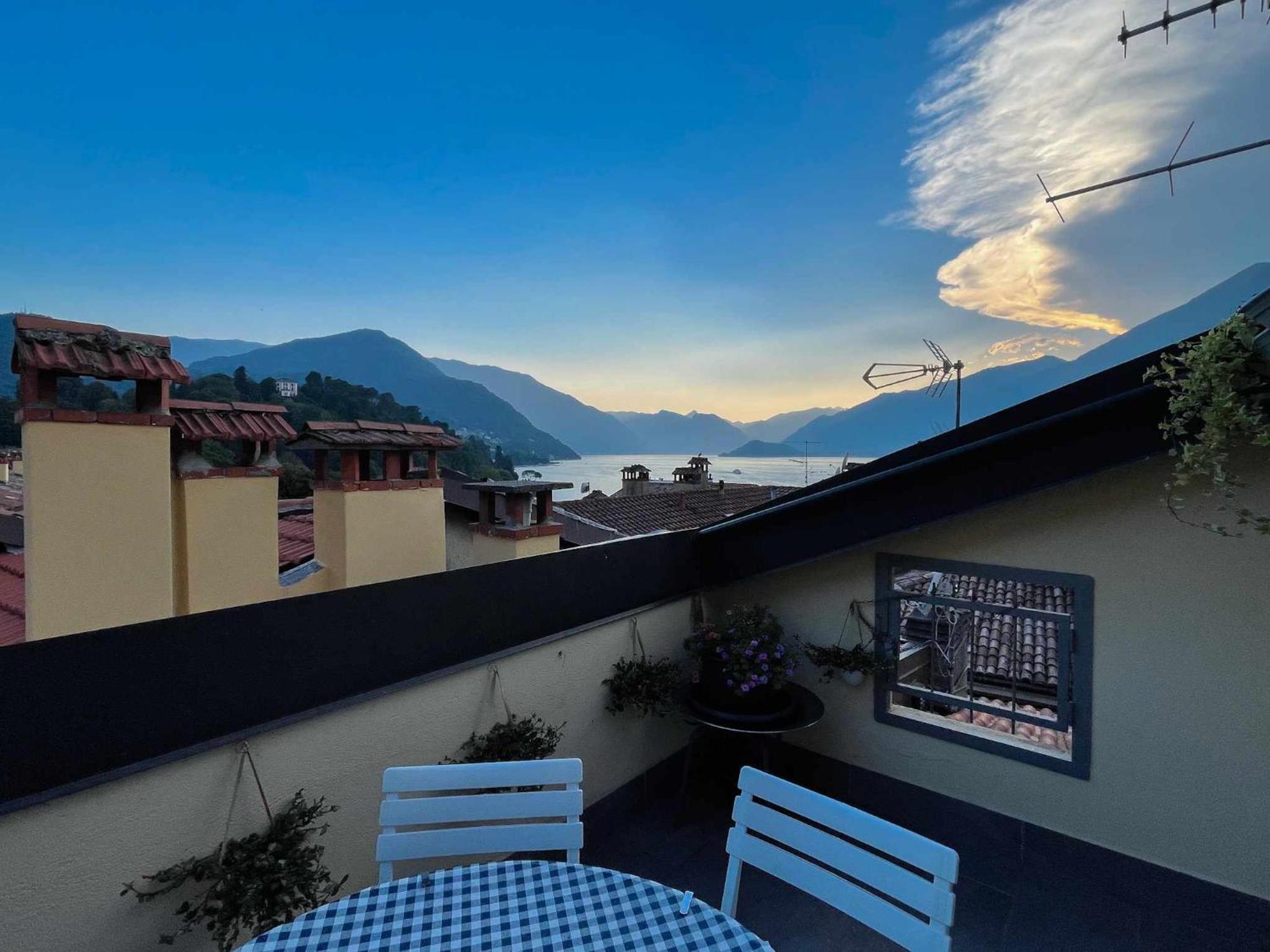 Apartment Skyway With Private View Terrace
